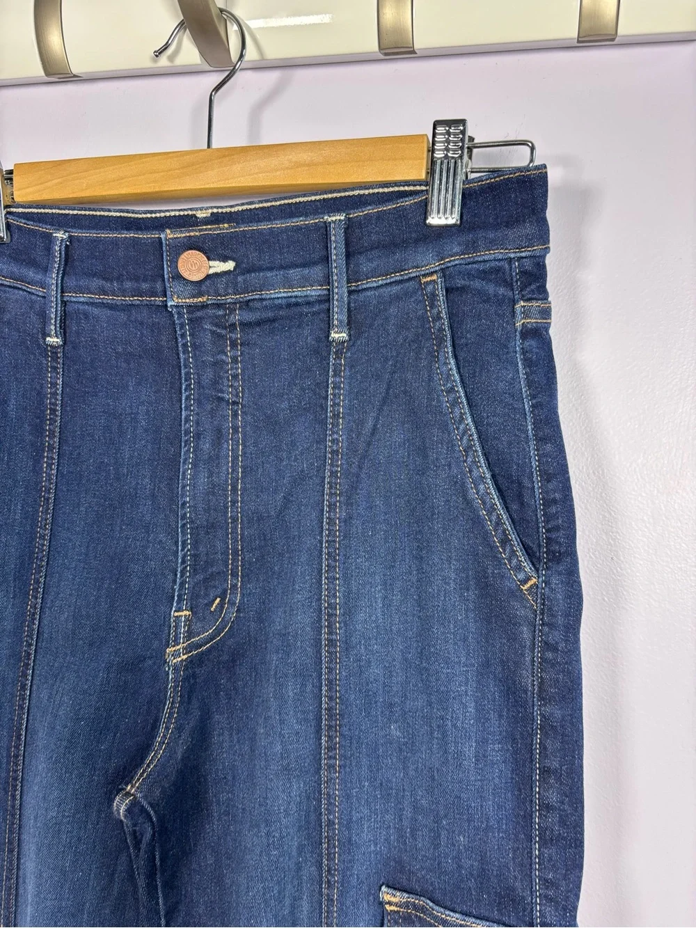 MOTHER Dark Indigo Wide-Leg Stretch Cargo Jeans Size 28 - Picture 2 of 10